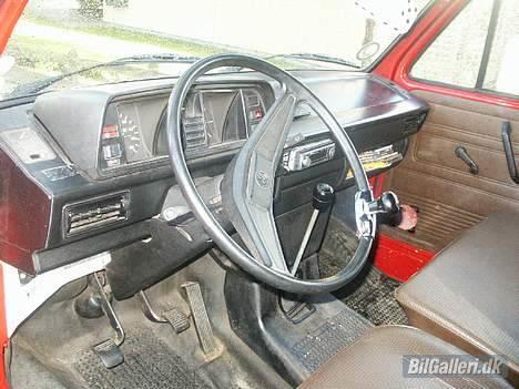 VW Caravelle 1,6 D *Solgt* billede 3