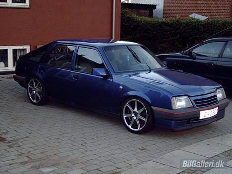 Opel Ascona billede 7