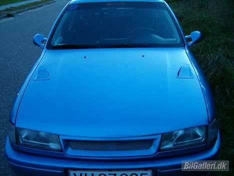 Opel vectra 2,0I 16v gt SOLGT billede 8