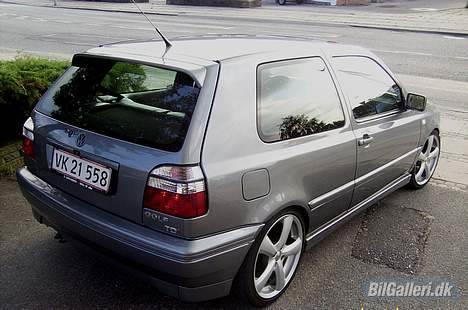 VW Golf TDI CC. SOLGT billede 4