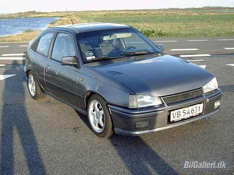 Opel Kadett GSI 16V billede 10