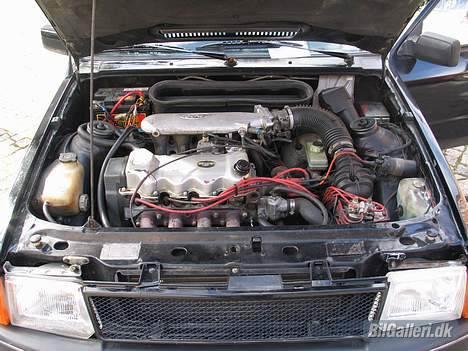 Ford Escort XR3i SOLGT!!! - Motor billede 3