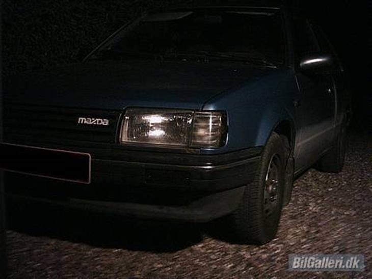 {{currentPhoto.altText}} billede {{currentPhoto.number}}