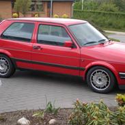 VW golf (SOLGT)