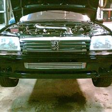 Peugeot 205 gti 2,0 turbo