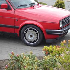 VW golf (SOLGT)