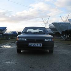 Mazda 323