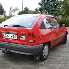 Opel kadett E 1,4i Fun *SOLGT*