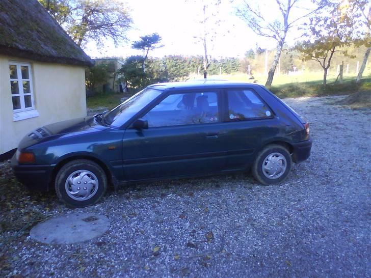 Mazda 323 bg SOLGT billede 1