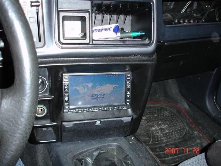 Ford Sierra CLX (SOLGT) billede 9