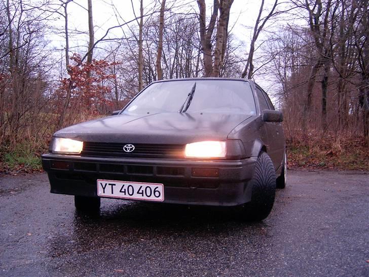 Toyota corolla DX 1,3i SOLGT billede 2