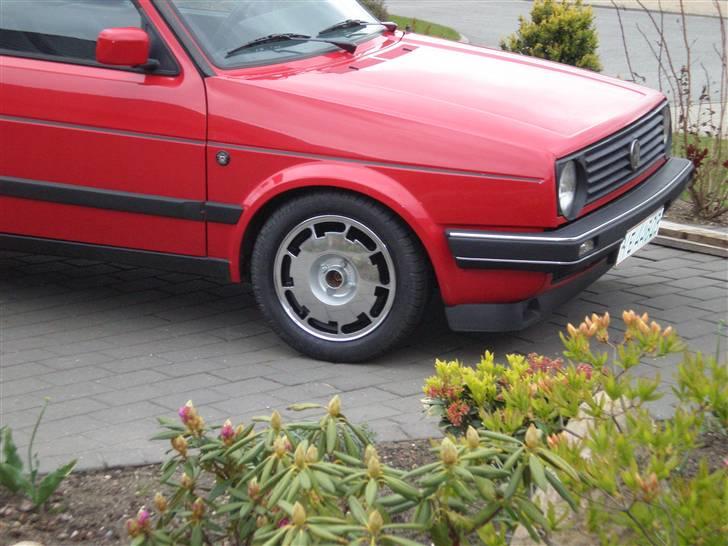 VW golf (SOLGT) billede 1