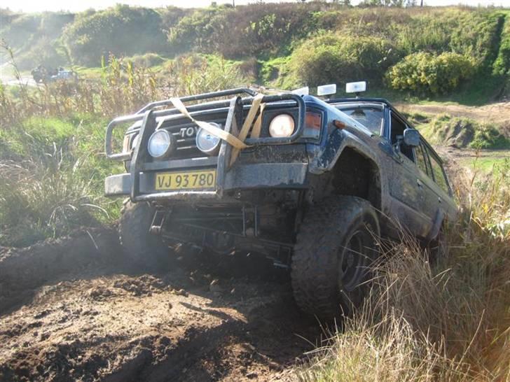 Toyota Land Cruiser HJ60½ Solgt billede 9