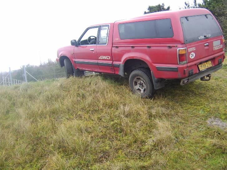 Mazda B2500 xcab plus 4x4 billede 7