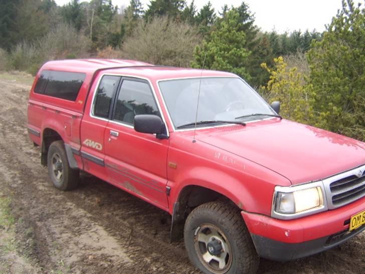 Mazda B2500 xcab plus 4x4 billede 13