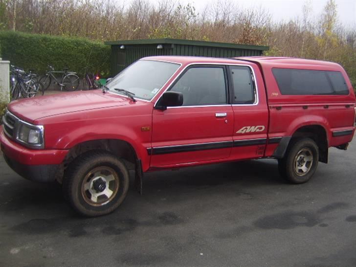 Mazda B2500 xcab plus 4x4 billede 14