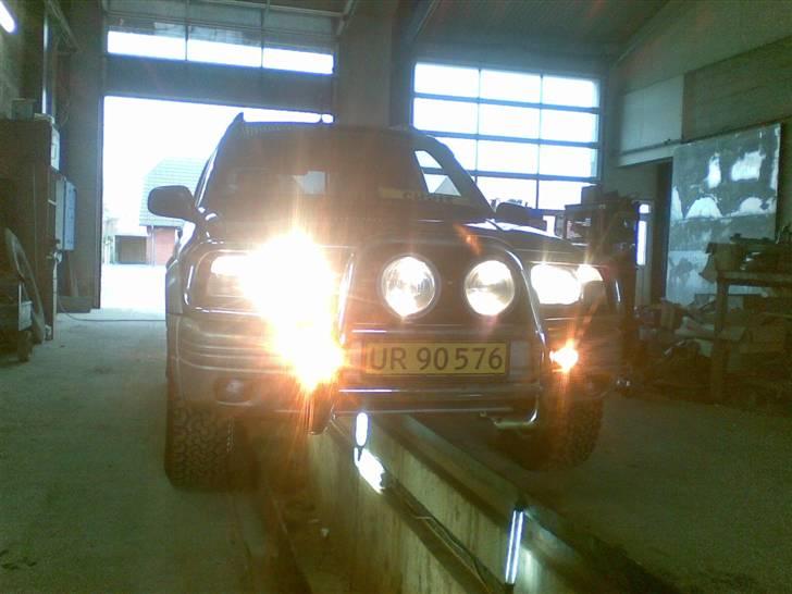 Suzuki grand vitara2,0 TD SOLGT - så kom der 2 stk. blitz diode blink i front billede 18