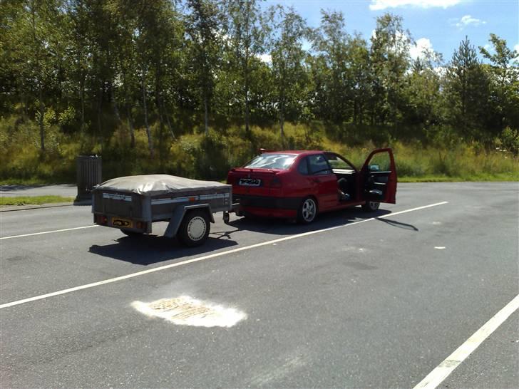 Seat Cordoba 1.6 (SKROTTET) billede 4