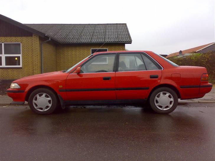 Toyota Carina II 2,0 aut. SOLGT billede 2