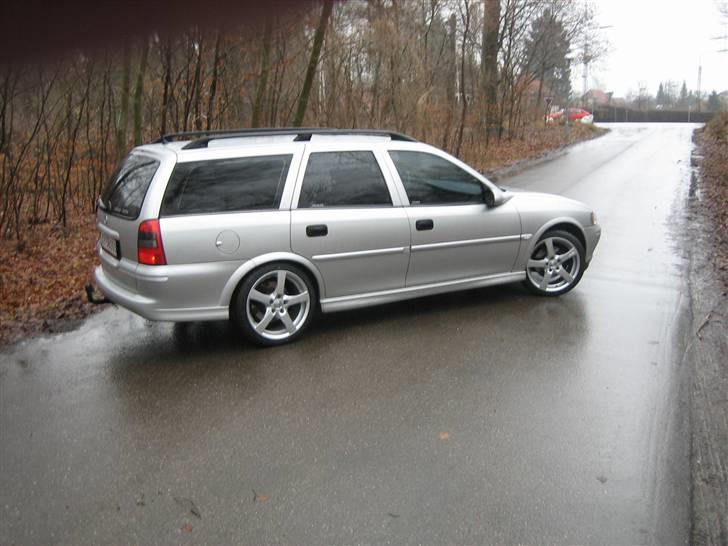 Opel vectra b  billede 1