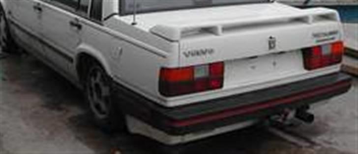 Volvo 740 2.3 GL - Har købt disse Add-on skørter de skal bare have en kælig hånd :-D billede 18