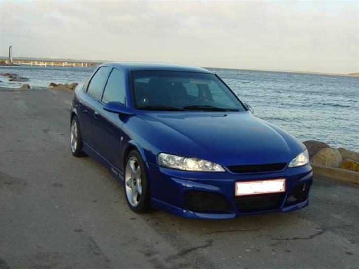 Opel Vectra B Total Skadet billede 1