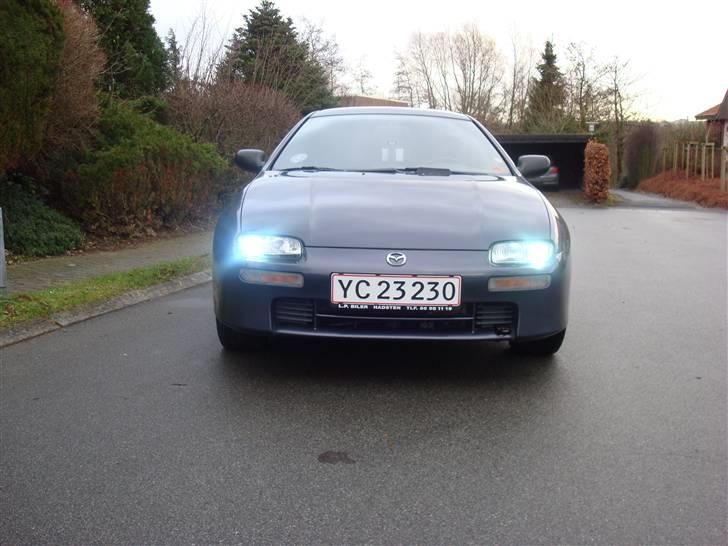 Mazda 323 F  billede 4