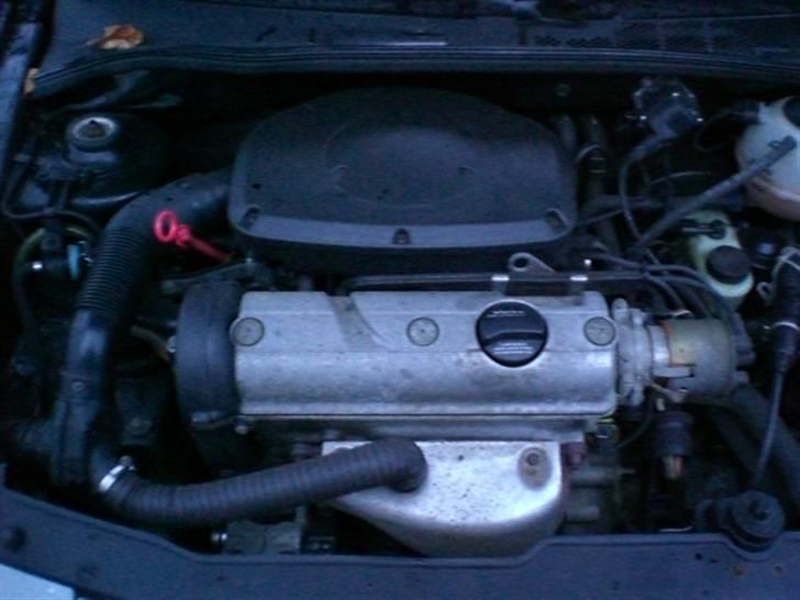 VW POLO ER SOLGT billede 4