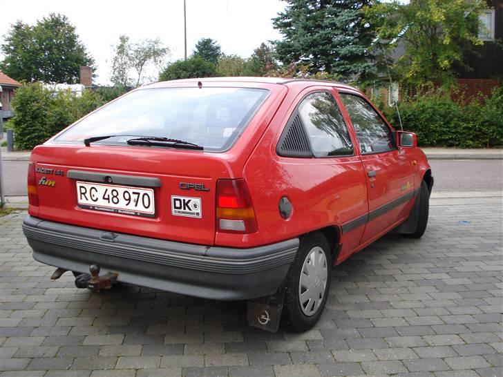Opel kadett E 1,4i Fun *SOLGT* billede 2