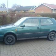 VW Golf III 1,8 CL solgt