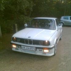 BMW 318i