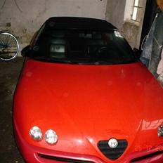 Alfa Romeo spider
