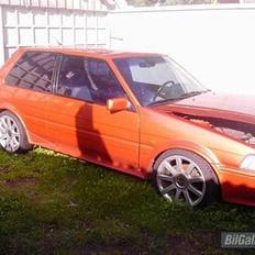 Toyota Corolla gt hugget op