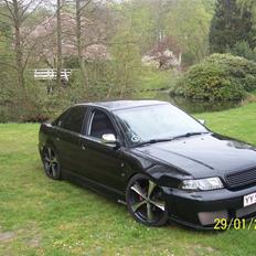 Audi  A4 slogt