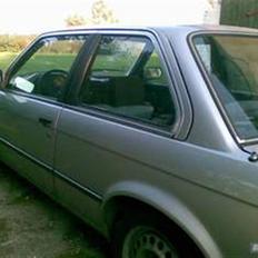 BMW 320i "vinterbimse" (Skrottet)