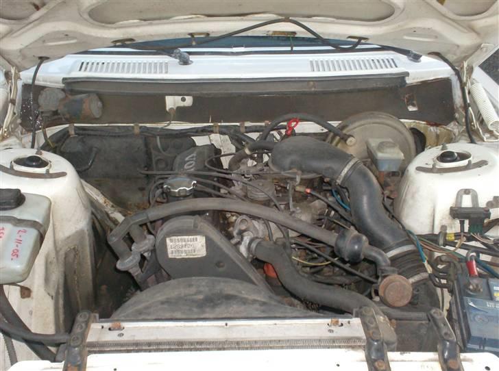 Volvo 240 STC. SOLGT billede 9