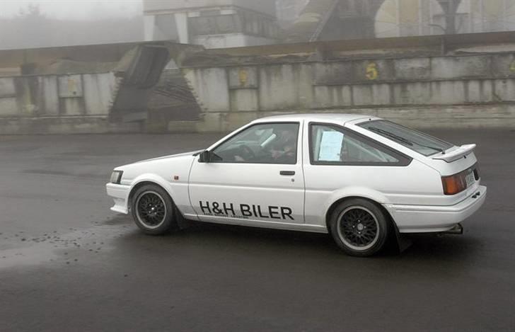 Toyota Corolla AE86 billede 4