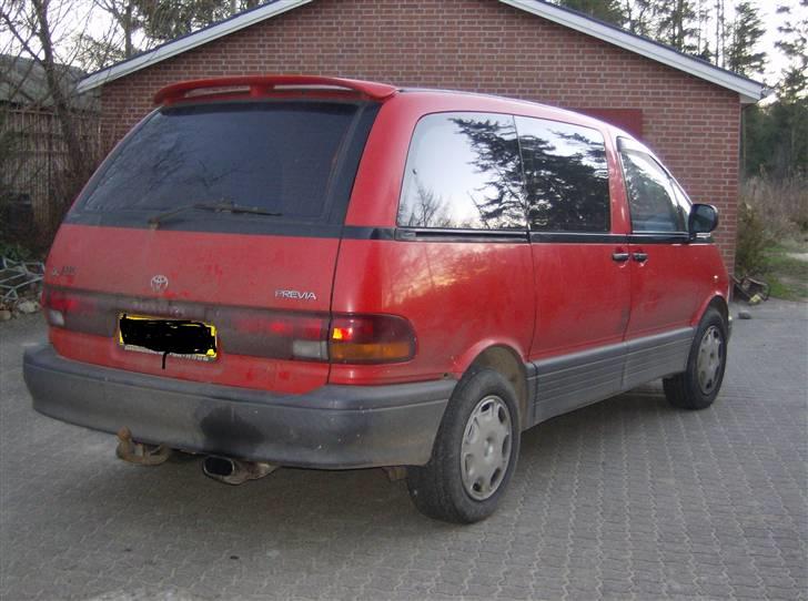 Toyota previa (SOLGT) billede 2
