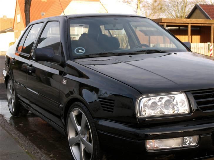 VW Vento vr6 SOLGT 1/2-2008 - Så hjalp det lidt på det!!! OK på trods af vinterhjul. billede 12