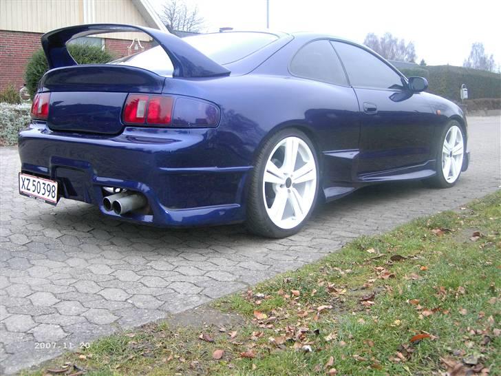 Toyota Celica 1.8 GT ( SMØLFEN ) - et enkelt afgang af remus er kommet på billede 1