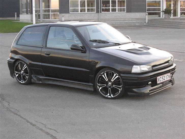 Daihatsu Charade 1.6 Byttet billede 3