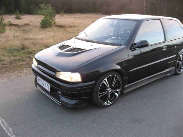 Daihatsu Charade 1.6 Byttet billede 13