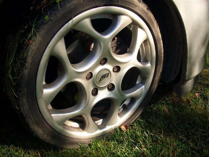 Mazda 323F BA GT V6-24v *SOLGT* billede 7