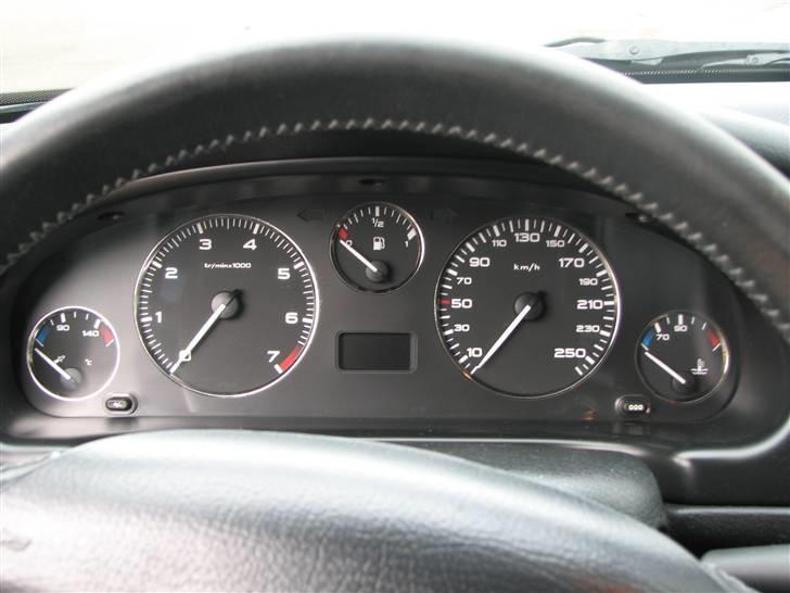 Peugeot 406 TS6 *SOLGT* billede 9