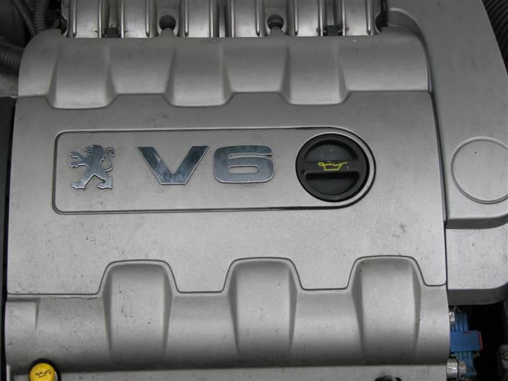 Peugeot 406 TS6 *SOLGT* billede 13