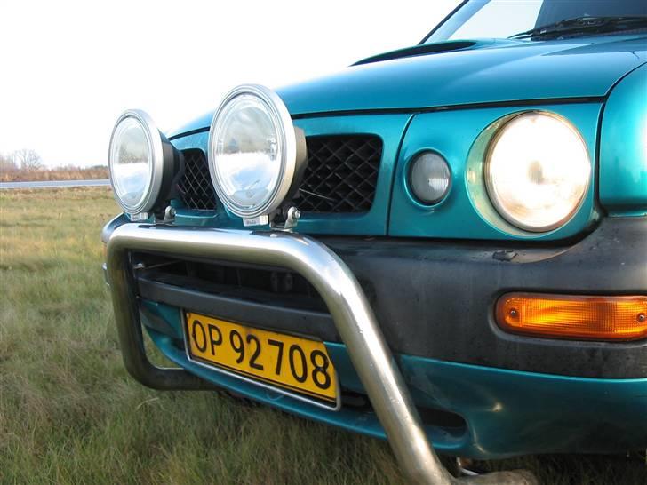 Nissan Terrano 2,7 SR (SOLGT) billede 2