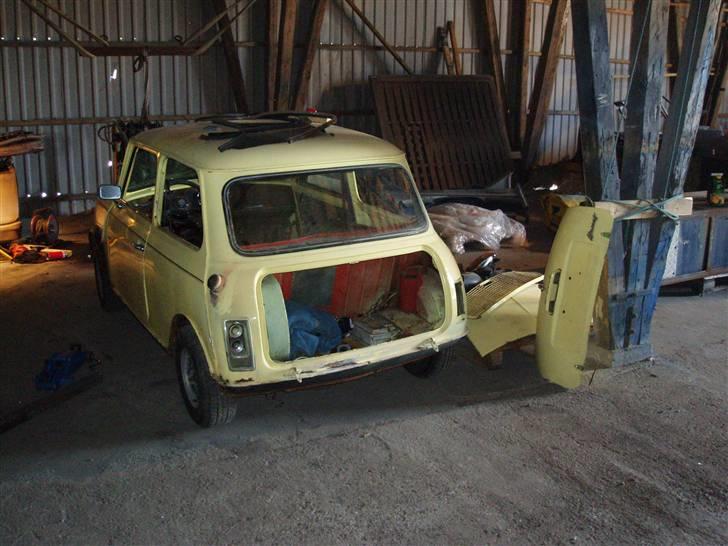 Mini morris 850 cc - lige inden den blev splittet ad billede 1