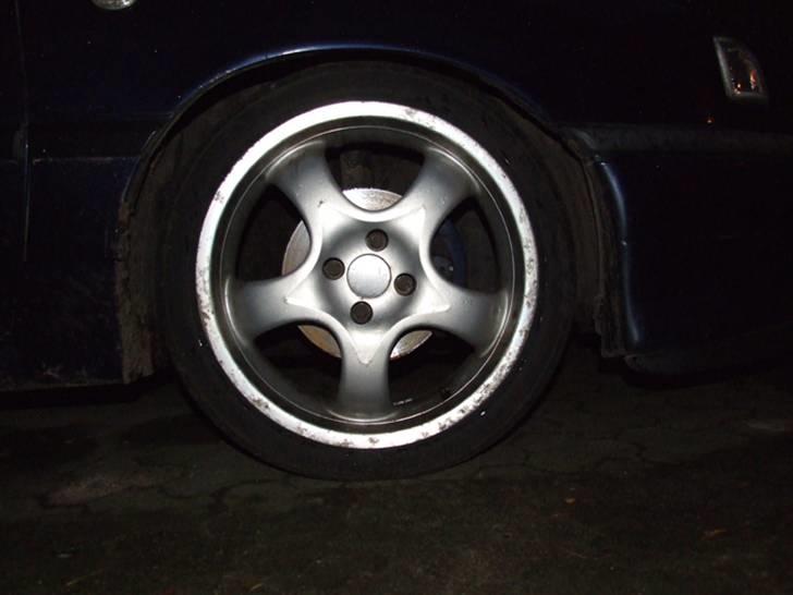 Opel Vectra A *død* billede 9