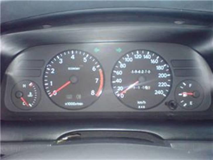 Toyota Corolla --> SOLGT <--  - Kørt 194237 km ..  billede 9