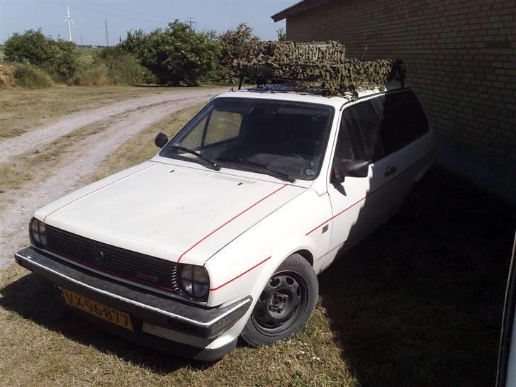 VW Polo 86c GT - Næsten helt væk.. eller ej ik helt mangler lige en mat grøn farve så var den der billede 10